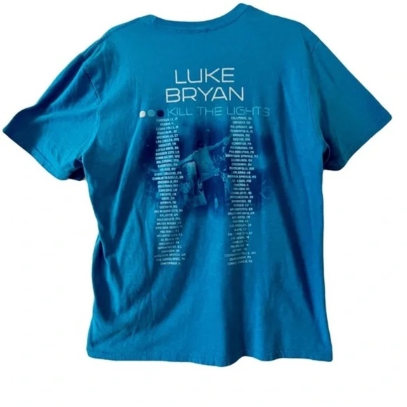 Blue Luke Bryan 2016 Kill The Lights Tour Short Sleeve Graphic Band Tee, Medium - Picture 2 of 4